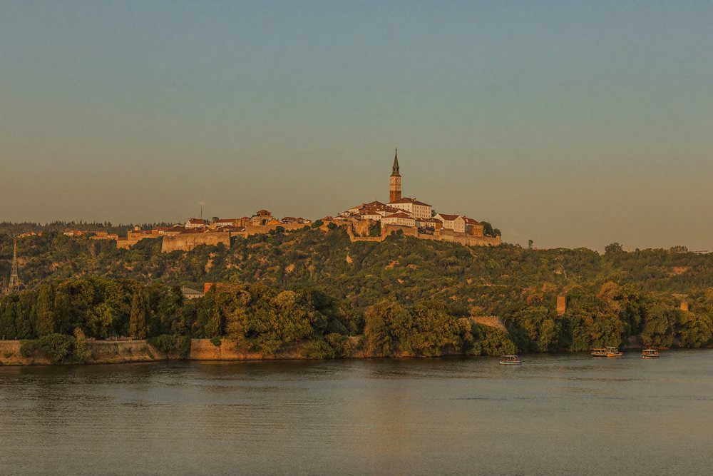 Tim koji vas dočeka po imenu.